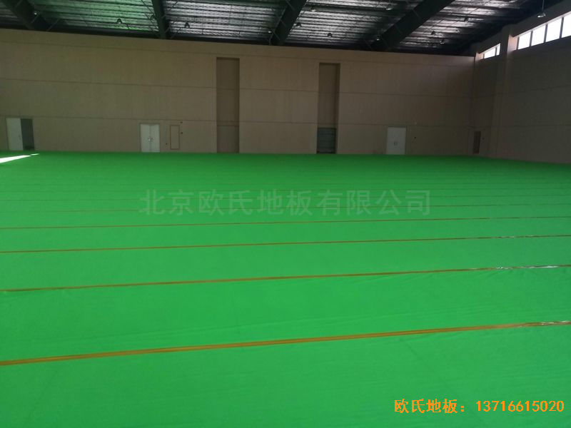 廣州永順大道鐵英中學(xué)運(yùn)動(dòng)地板鋪設(shè)案例