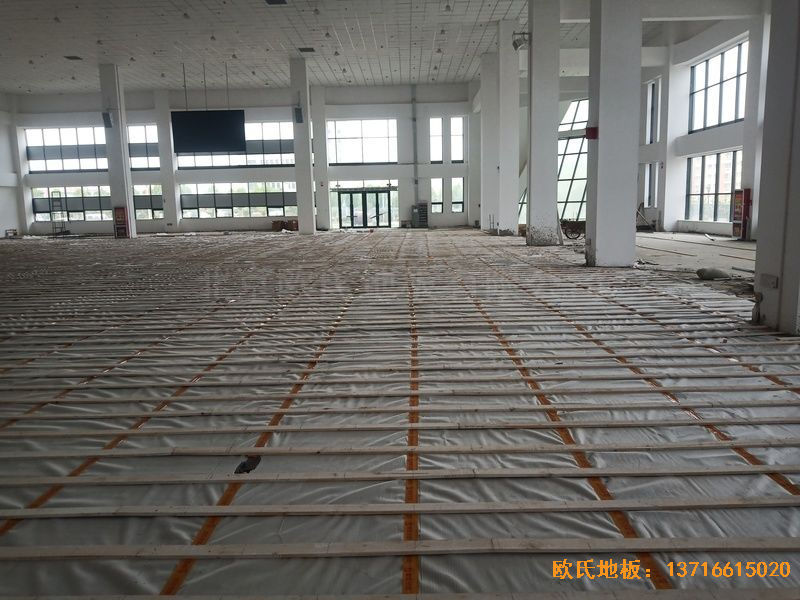 新疆和田昆玉市文化館運動木地板施工案例