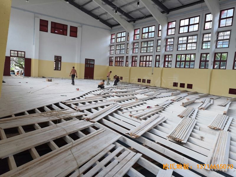 福建中國女排中國隊訓(xùn)練基地排球場館體育木地板安裝案例
