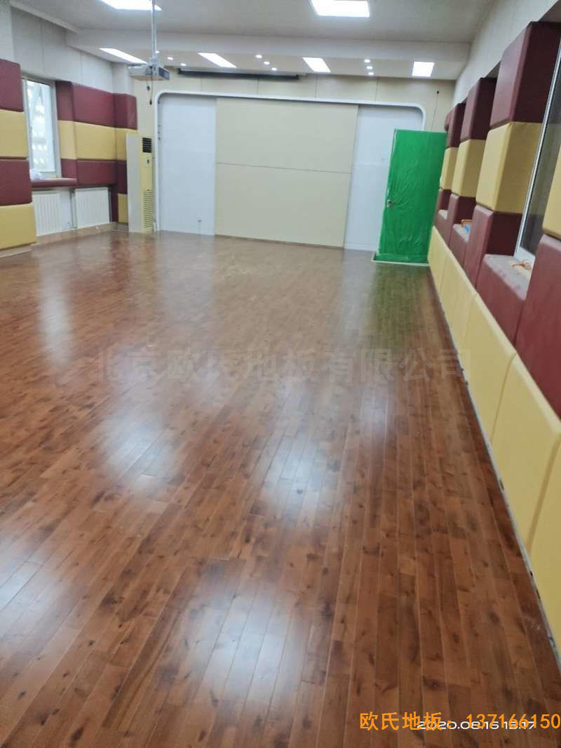 北京中國(guó)礦業(yè)大學(xué)附屬中學(xué)體育地板鋪裝案例