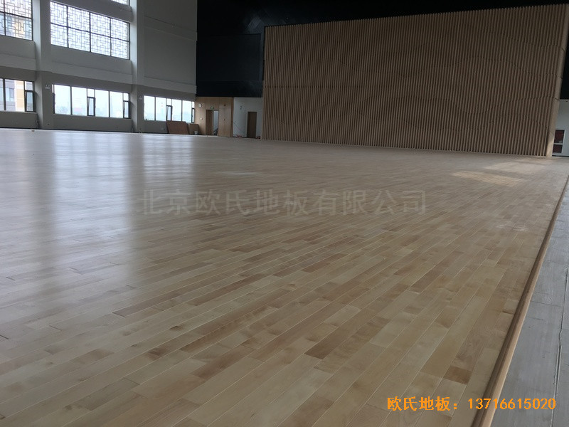 山西交城新天源藥業(yè)體育館體育木地板鋪裝案例4