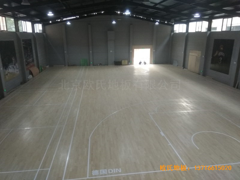 山西長治雙創(chuàng)夢工廠籃球體育地板安裝案例0