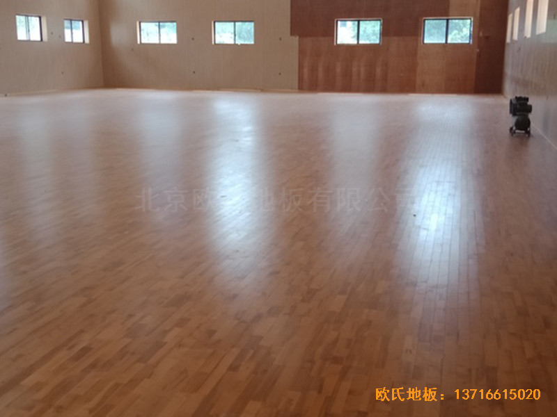 廣西南寧雅貴綜合訓(xùn)練館運(yùn)動木地板鋪裝案例0