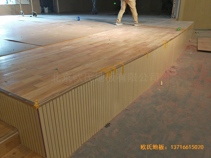 徐州匯鄰灣舞臺體育木地板施工案例5
