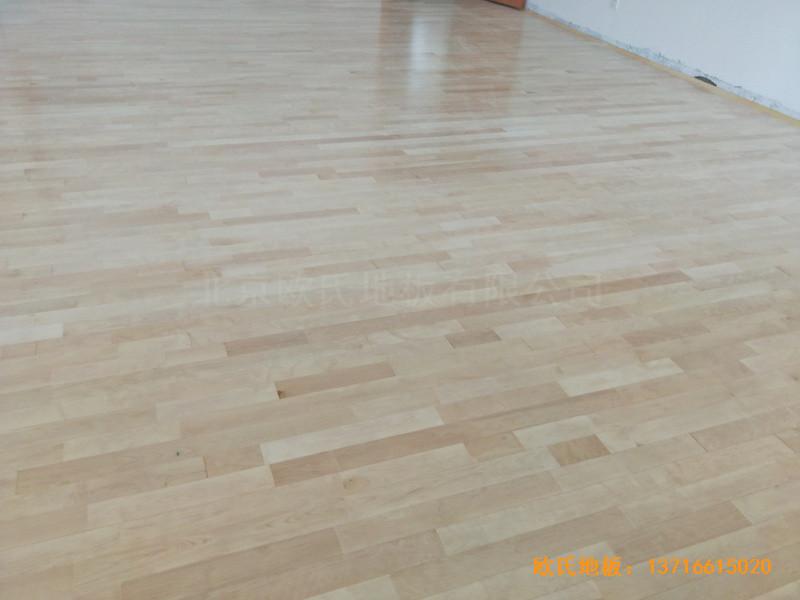 杭州分水鎮(zhèn)徐凝小學(xué)運動館運動地板安裝案例3