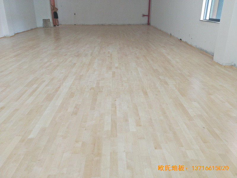 杭州分水鎮(zhèn)徐凝小學(xué)運動館運動地板安裝案例4
