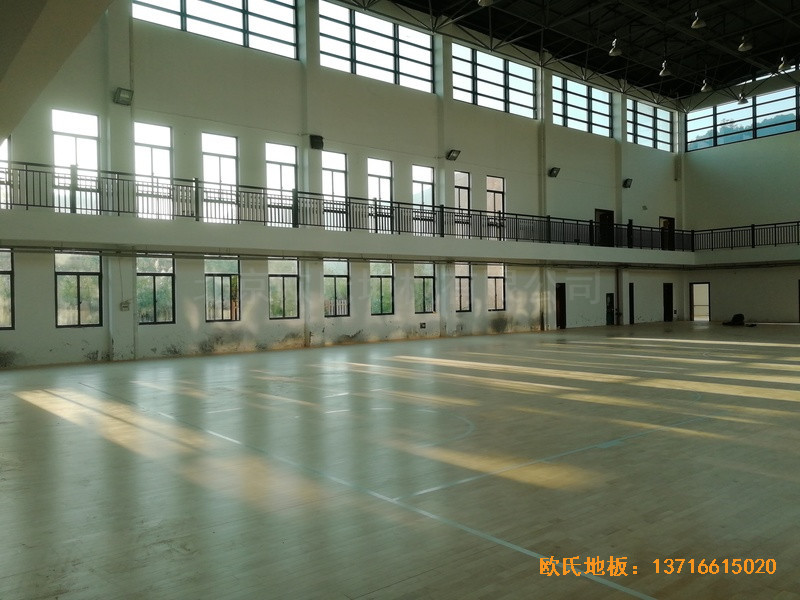 杭州建德籃球館體育木地板鋪設(shè)案例0