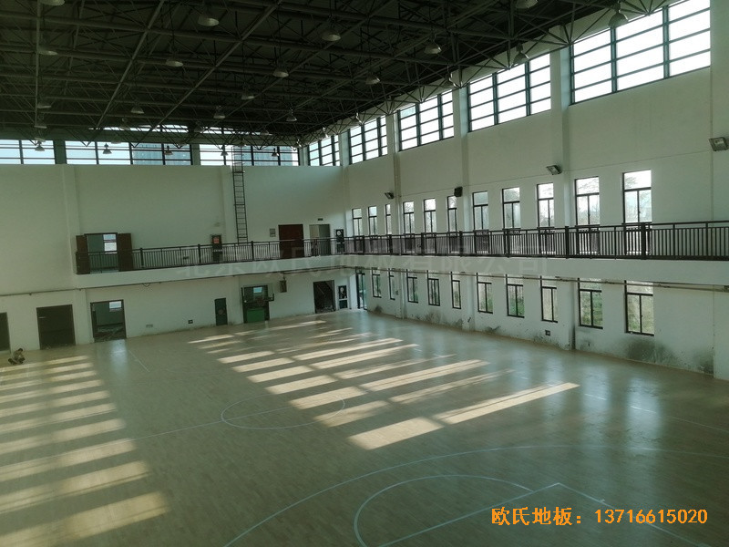 杭州建德籃球館體育木地板鋪設(shè)案例4