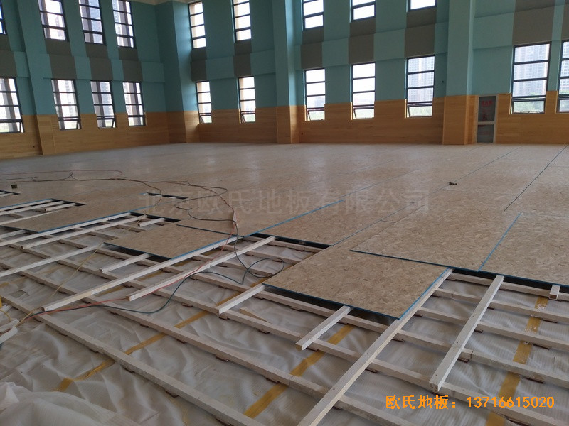 武漢廣阜屯小學(xué)清江錦城分?；@球館體育木地板施工案例2