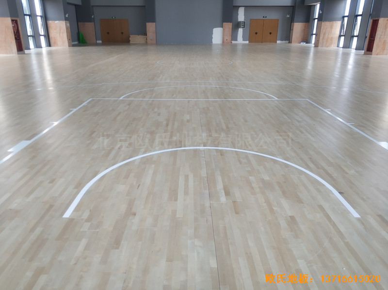 江蘇鹽城金風(fēng)科技籃球館運(yùn)動(dòng)地板施工案例5