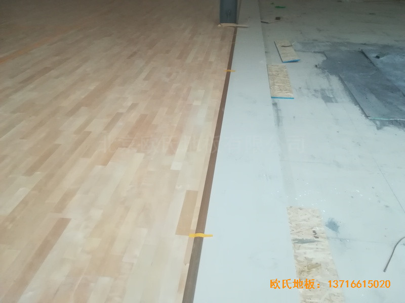 江西宜春袁州區(qū)籃球館體育地板安裝案例3
