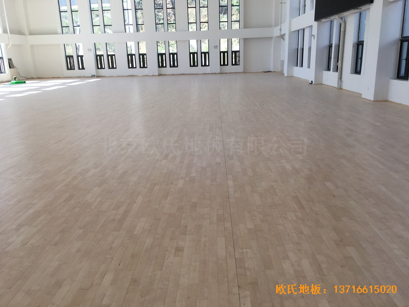 河南南陽南召縣天池電站運動館體育地板鋪設(shè)案例3