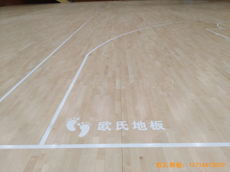 浙江三門核電站體育館運(yùn)動(dòng)木地板安裝案例3