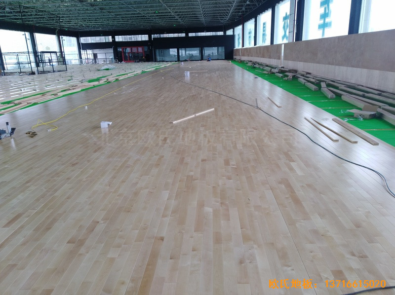 浙江臨海WeArena籃球館運動地板施工案例3