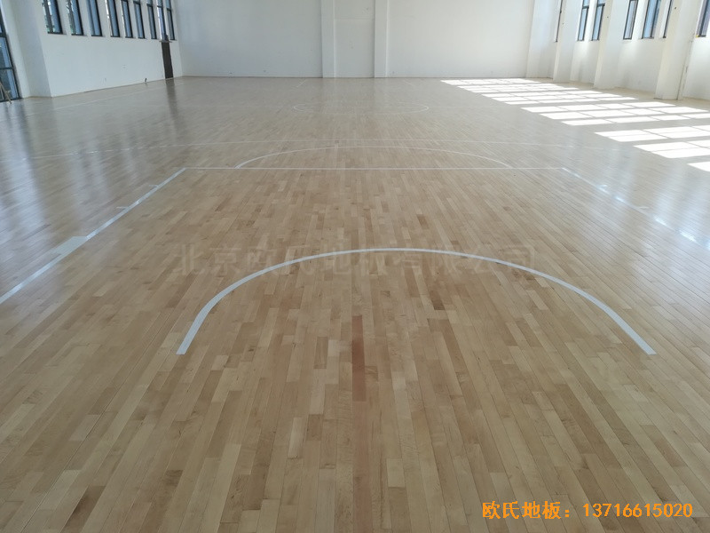 浙江臺(tái)州溫嶺消防大隊(duì)籃球館運(yùn)動(dòng)地板鋪裝案例5