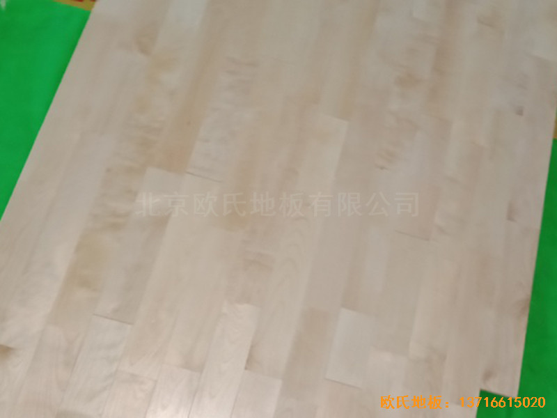 深圳北環(huán)中學運動館運動地板施工案例3