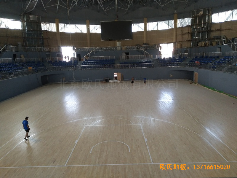 湖南黃花坪體育館運(yùn)動地板鋪設(shè)案例5