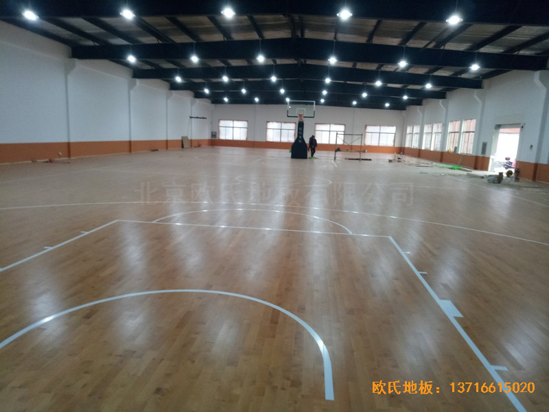 鹽城大豐區(qū)籃球館運動木地板鋪裝案例5