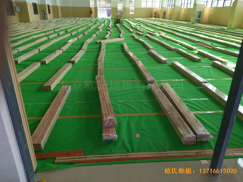 云南蒙自師范體育館運動地板鋪設(shè)案例2