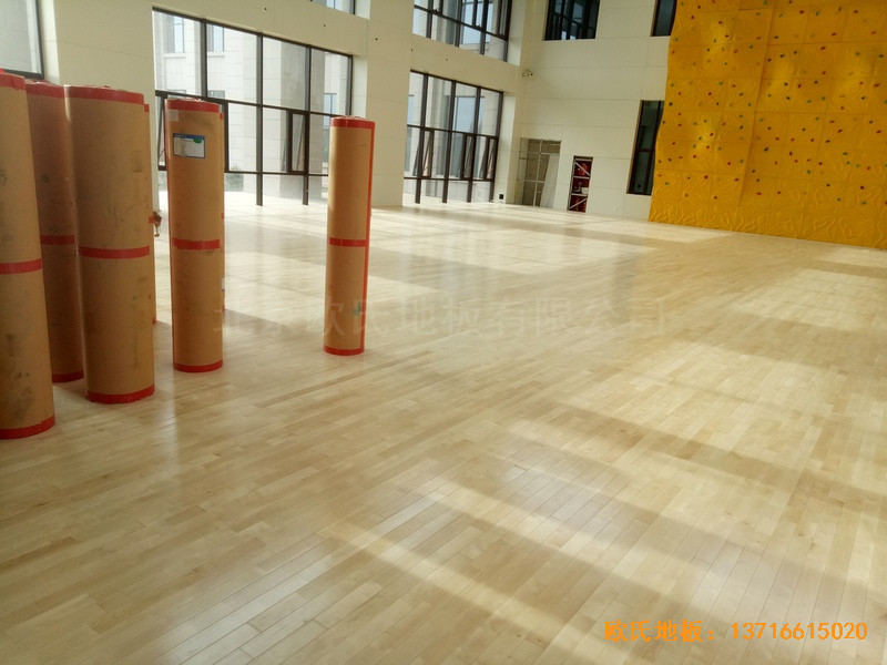 內(nèi)蒙古烏蘭察布公安局訓(xùn)練廳體育地板安裝案例4