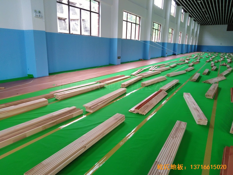 北大貴陽附屬實驗學校運動館運動地板安裝案例2