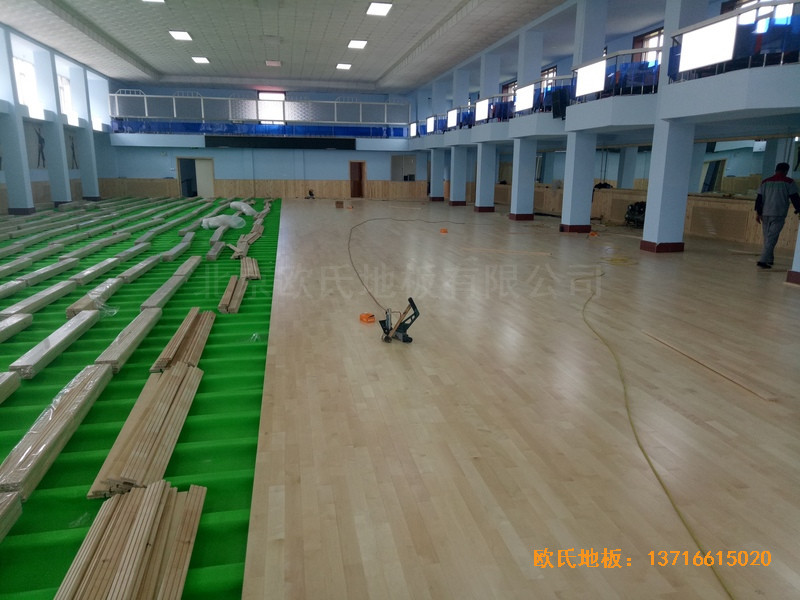 圖們鐵路運(yùn)動(dòng)館運(yùn)動(dòng)木地板施工案例3