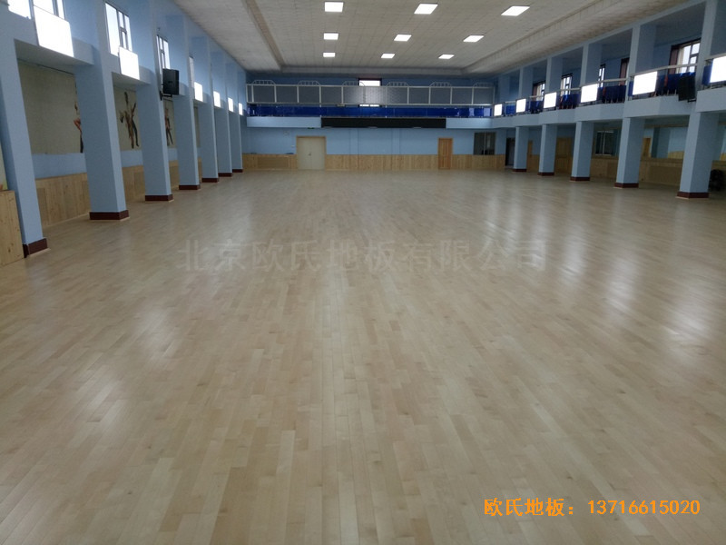 圖們鐵路運(yùn)動(dòng)館運(yùn)動(dòng)木地板施工案例5