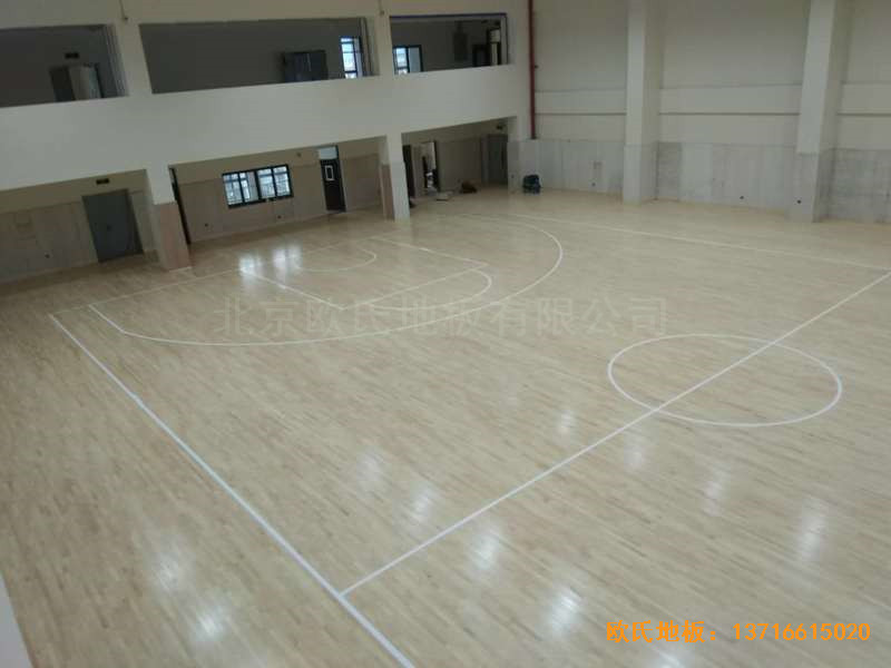 上海濱江文教區(qū)三樓籃球館體育木地板鋪設(shè)案例0