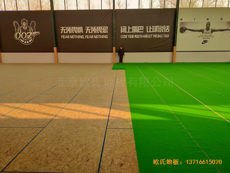 山東北環(huán)路平安行駕?；@球館體育木地板施工案例3