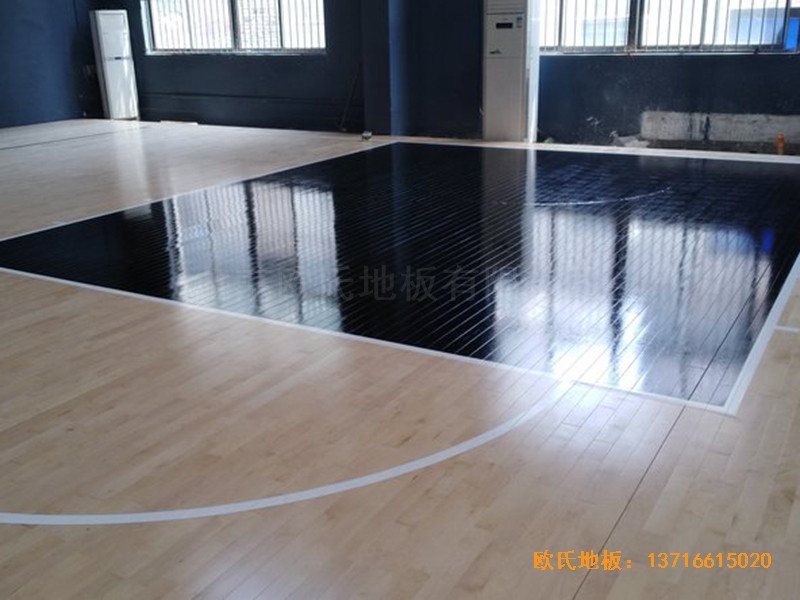 山東同昌23號(hào)籃球館運(yùn)動(dòng)地板安裝案例4