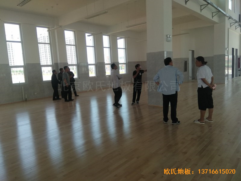 山東沾化第三實驗小學(xué)體育館體育木地板鋪裝案例4