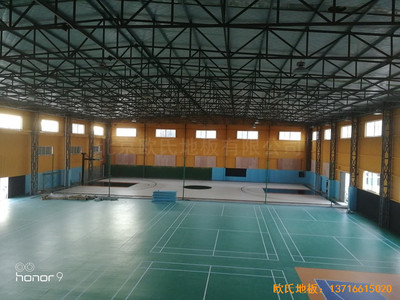 上海衛(wèi)清東路弄麥子俱樂部運(yùn)動地板安裝案例