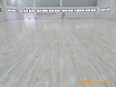 廣州金地香山湖小學(xué)籃球館運(yùn)動(dòng)地板施工案例
