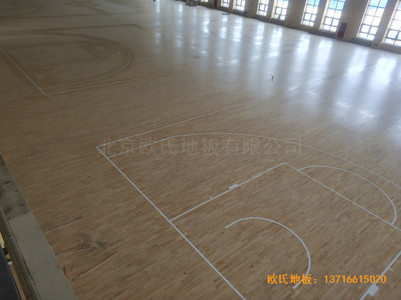 榆林神華煤制油公司籃球館運(yùn)動(dòng)地板鋪設(shè)案例