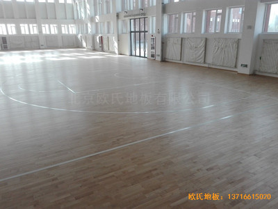 銀川北塔中學(xué)籃球館體育木地板鋪設(shè)案例