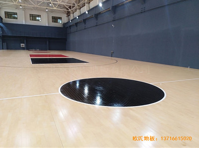 山東同昌23號籃球館運(yùn)動(dòng)地板安裝案例