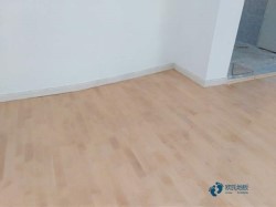 松木舞臺體育運(yùn)動地板施工工藝