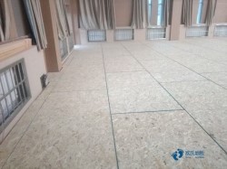 學(xué)校松木舞臺場館木地板施工流程