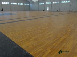 小學(xué)松木舞臺(tái)場木地板施工